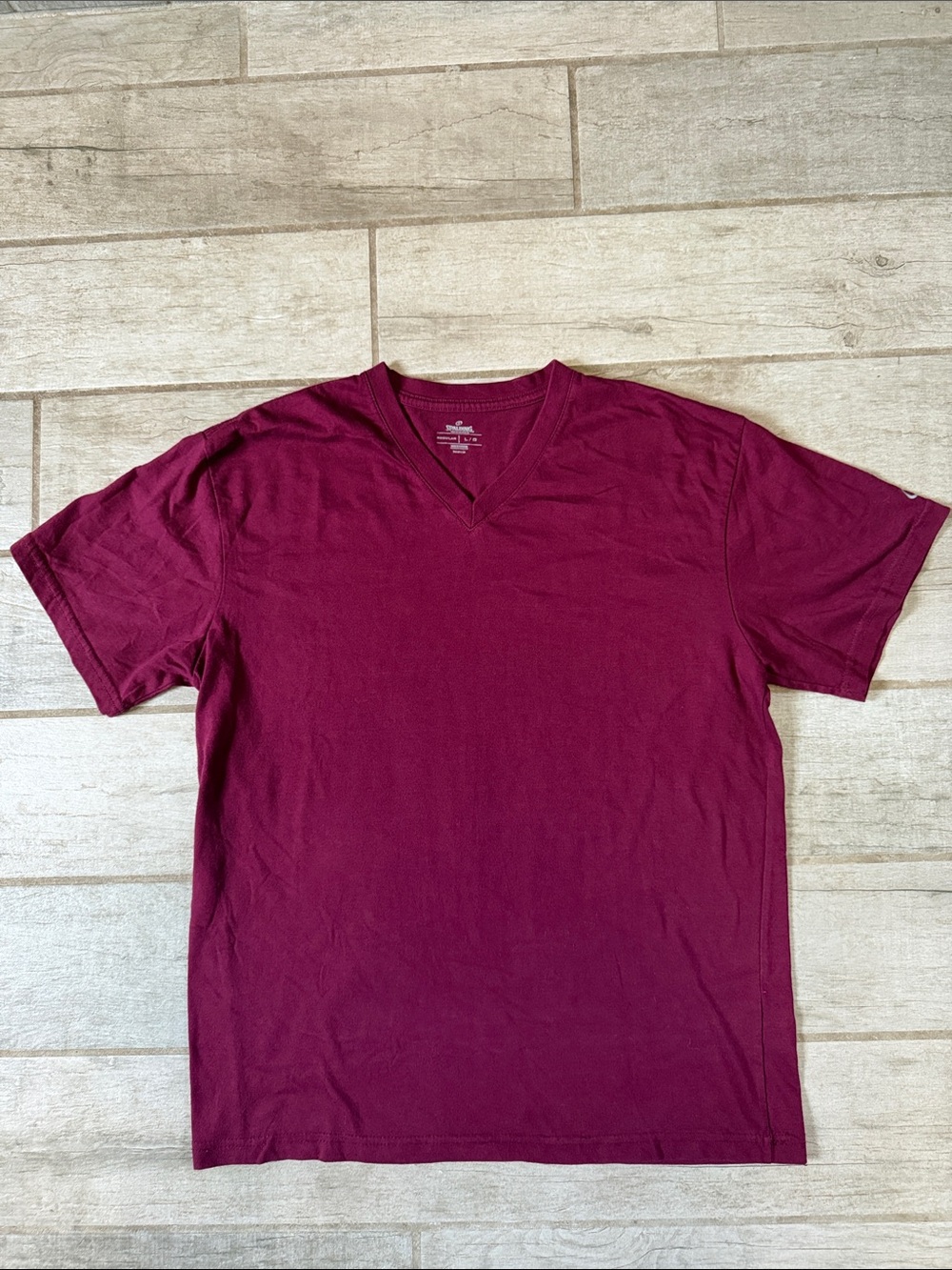 Spalding Men’s Burgundy V-Neck T-Shirt Large